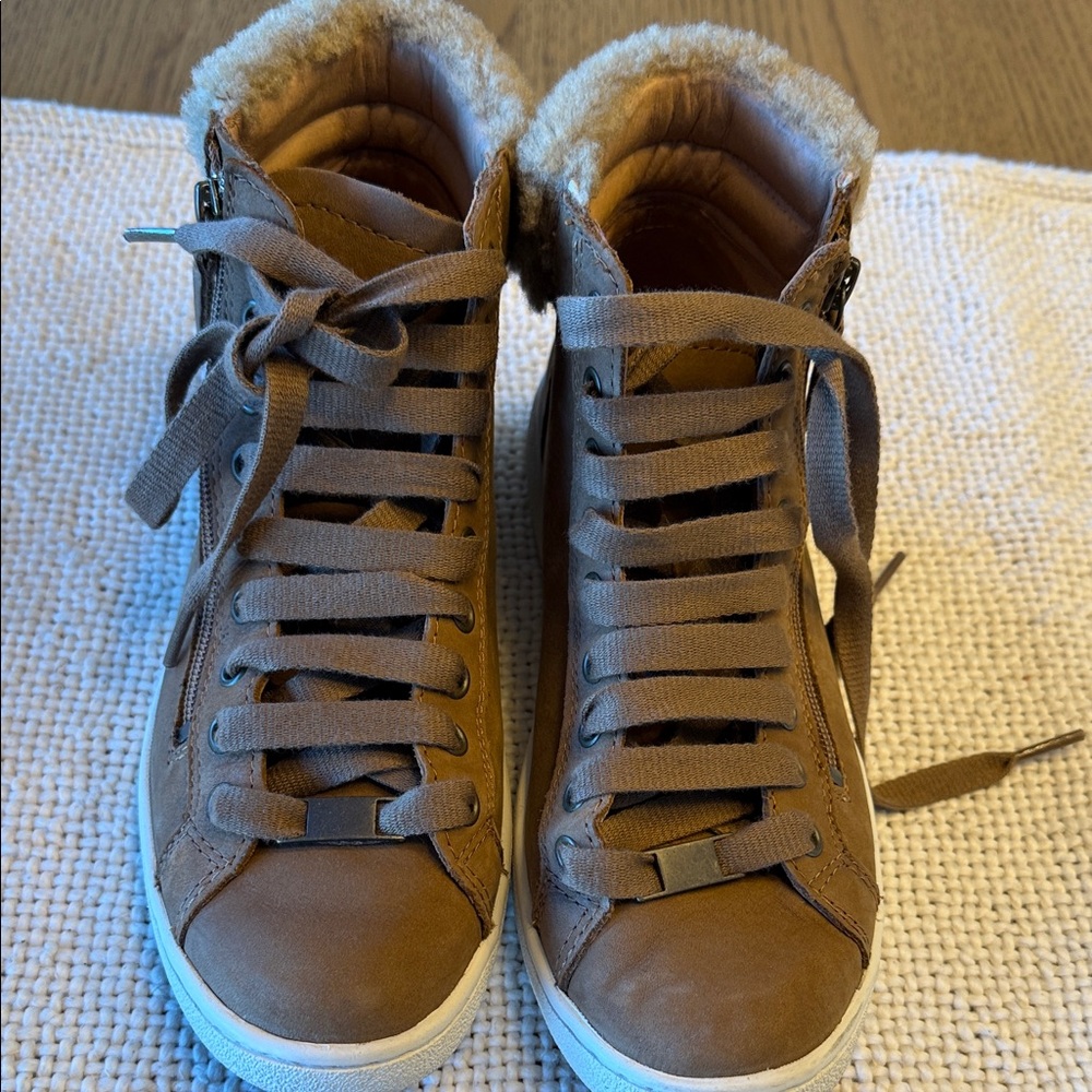 UGG Women's High-Top Sneakers